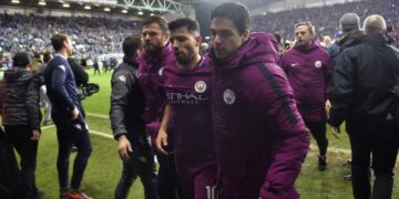 It would be ‘wrong’ to punish Sergio Aguero over clash with Wigan fan, former referee tells talkSPORT