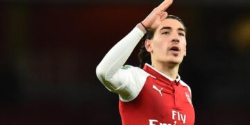 ‘It’s so wrong’ – Hector Bellerin slams Arsenal Fan TV and accuses supporters of 'feeding off failure'