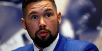 'Are you nuts?' – Everton fan Tony Bellew lays into Manchester United fans for criticising Jose Mourinho