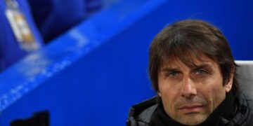 'I'm not interested' – Chelsea boss Antonio Conte refuses to talk about rivalry with Manchester United boss Jose Mourinho