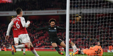 'They took advantage of our lack of confidence', says Arsene Wenger after humbling defeat to Manchester City