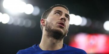 Eden Hazard latest: Chelsea star 'stalling on new deal' as he eyes Real Madrid switch