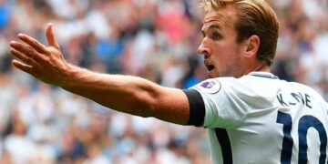 Chelsea FC news: Antonio Conte insists Tottenham will be a threat, even without Harry Kane