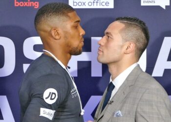 Anthony Joshua vs Joseph Parker Face to Face | Official Face Off