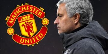 Manchester United legend Steve Bruce insists there is no chance Jose Mourinho will park the bus against Liverpool