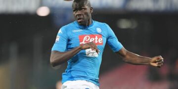 Transfer report: Arsenal, Chelsea and Liverpool in battle to sign Napoli defender Kalidou Koulibaly