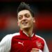 Curiosity confused the dog – Watch hilarious video where dog follows Mesut Ozil corner kick on the TV