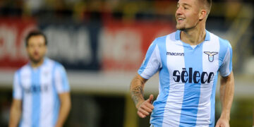 Manchester United FC transfer news: Red Devils make first bid for Lazio star Sergej Milinkovic-Savic