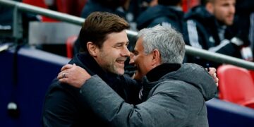 Gary Neville backs Tottenham boss Mauricio Pochettino to replace Jose Mourinho as Manchester United manager