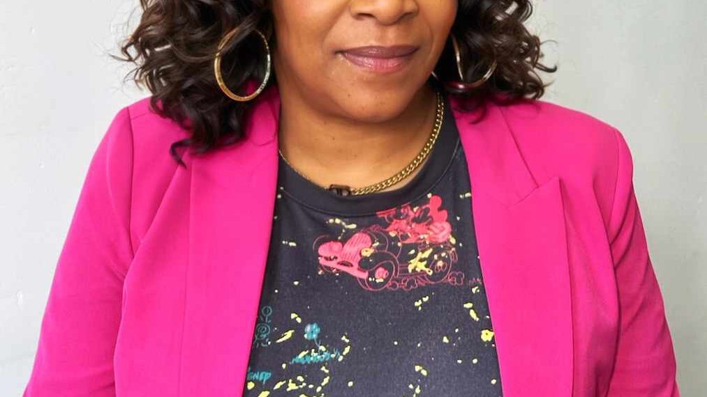 Introducing Book Author, Life Coach And Advocate Ms.Annette Brown Morris.